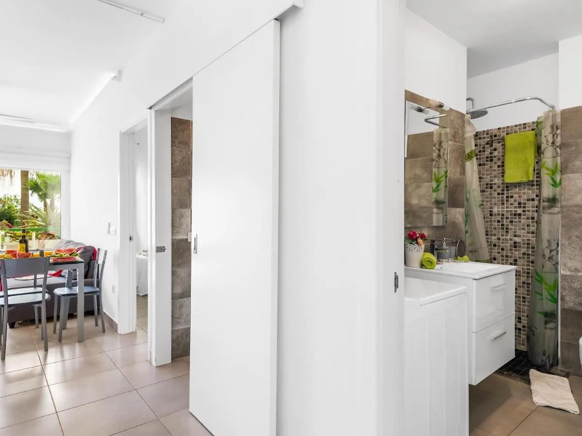 1012 Los Cristianos Front Row Sea, Pool Free Wifi Arona Apartman